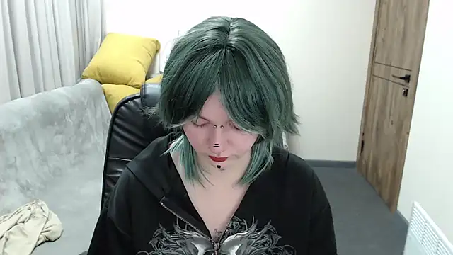 Snapshot of Nika_Snow chatting on 17, 10, 2025 Nika Snow online show from 17, 10, 2025