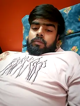 soniriyaa010101 online show from 5, 11, 2025