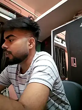 soniriyaa010101 online show from 2, 4, 2026