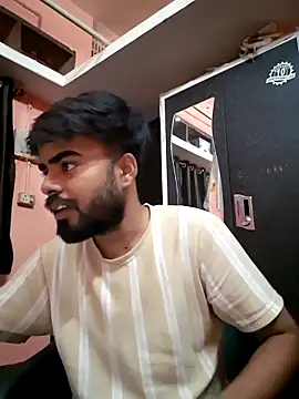 soniriyaa010101 online show from 19, 4, 2026