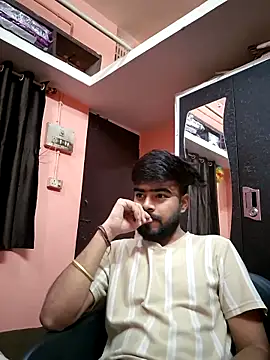 soniriyaa010101 online show from 3, 6, 2026