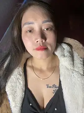 chipp-bong online show from 2, 12, 2025