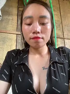 chipp-bong online show from 18, 4, 2026