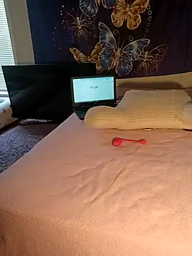 LuvTune online show from 12, 4, 2026