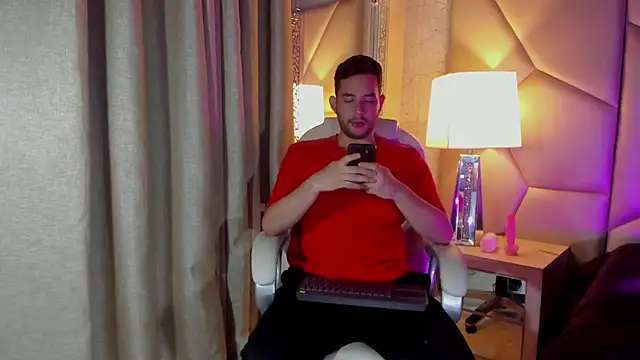 Snapshot of matti_de_lucaa chatting on 18, 9, 2025 matti de lucaa online show from 18, 9, 2025