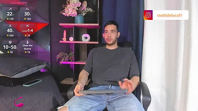 Snapshot of matti_de_lucaa chatting on 11, 10, 2025 matti de lucaa online show from 11, 10, 2025