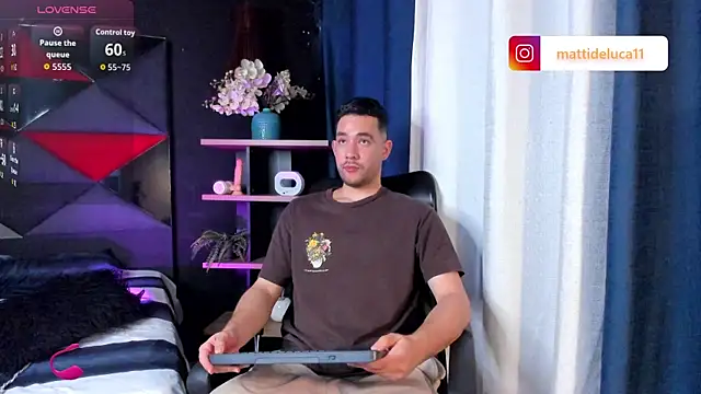 Snapshot of matti_de_lucaa chatting on 16, 10, 2025 matti de lucaa online show from 16, 10, 2025