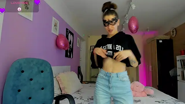 Snapshot of dark_summer chatting on 24, 2, 2026 dark summer online show from 24, 2, 2026