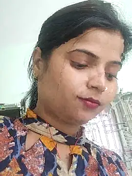 Hot-Pooja25 online show from 7, 4, 2026