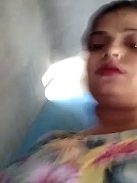 Hot-Pooja25 online show from 23, 4, 2026