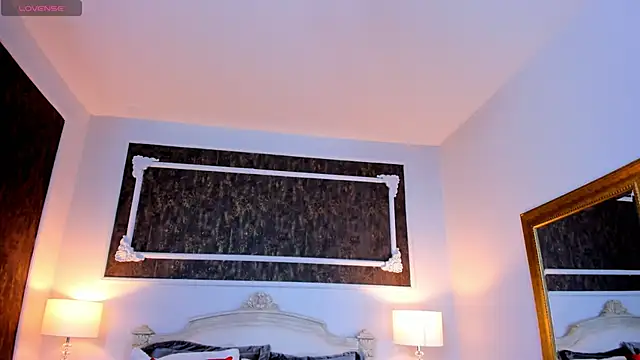 SharonBonet online show from 8, 10, 2025