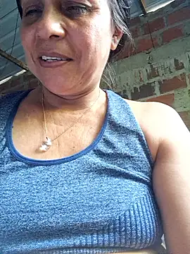 Snapshot of Lucerito-Hot chatting on 10, 11, 2025 Lucerito-Hot online show from 10, 11, 2025