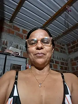 Snapshot of Lucerito-Hot chatting on 13, 11, 2025 Lucerito-Hot online show from 13, 11, 2025