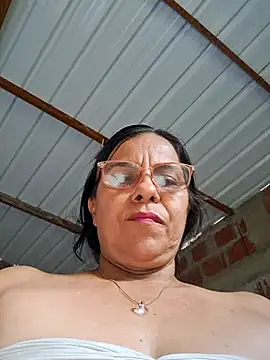 Snapshot of Lucerito-Hot chatting on 2, 12, 2025 Lucerito-Hot online show from 2, 12, 2025