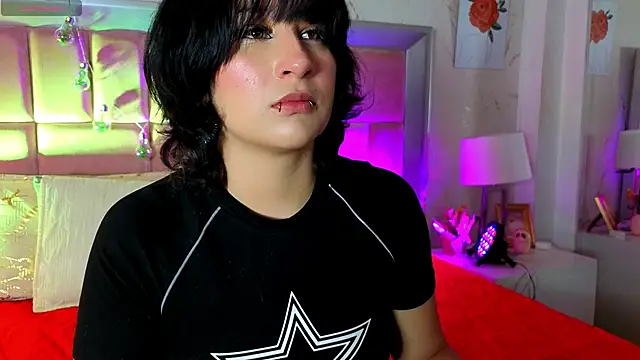 Snapshot of RobinBennett chatting on 27, 5, 2026 RobinBennett online show from 27, 5, 2026