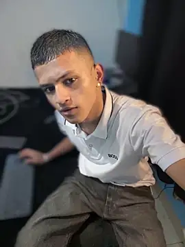 Boyxcock7 online show from 17, 4, 2026