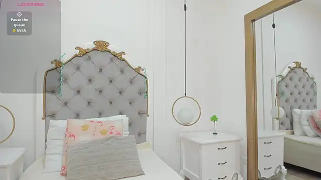 Skylerwhite02 online show from 17, 3, 2026