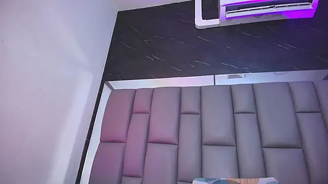 kissme luna online show from 22, 11, 2025