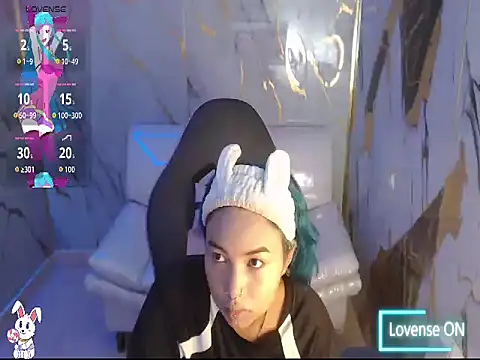 Snapshot of Noa_sexy23 chatting on 14, 10, 2025 Noa sexy23 online show from 14, 10, 2025