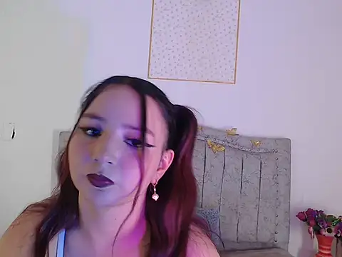 Snapshot of Mia2xsmith chatting on 25, 5, 2026 Mia2xsmith online show from 25, 5, 2026
