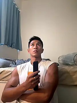 Snapshot of gooodboiii chatting on 11, 9, 2025 gooodboiii online show from 11, 9, 2025