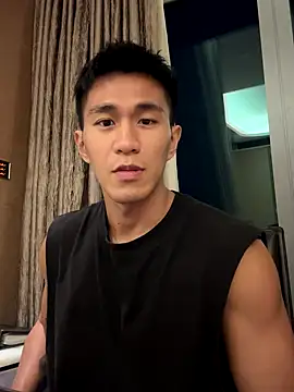 Snapshot of gooodboiii chatting on 8, 10, 2025 gooodboiii online show from 8, 10, 2025