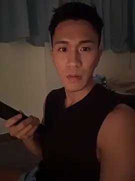 Snapshot of gooodboiii chatting on 10, 11, 2025 gooodboiii online show from 10, 11, 2025