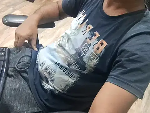 Snapshot of ZoroArcher chatting on 13, 9, 2025 ZoroArcher online show from 13, 9, 2025