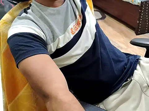 Snapshot of ZoroArcher chatting on 28, 9, 2025 ZoroArcher online show from 28, 9, 2025