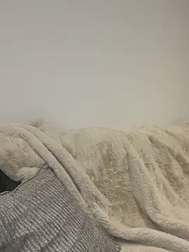 SexySaraxxoo online show from 23, 12, 2025