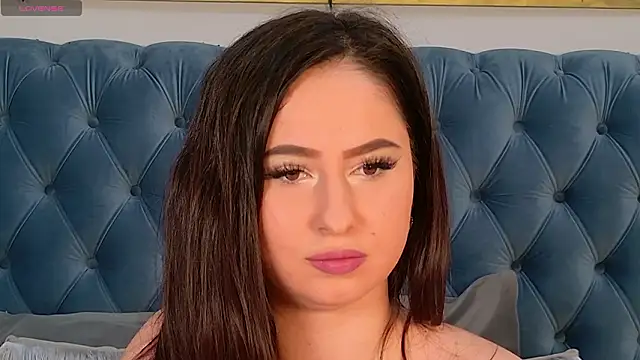 Snapshot of SunnyDane chatting on 10, 2, 2026 SunnyDane online show from 10, 2, 2026