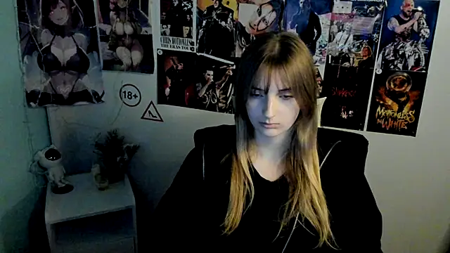 Snapshot of NeyliDream chatting on 18, 10, 2025 NeyliDream online show from 18, 10, 2025