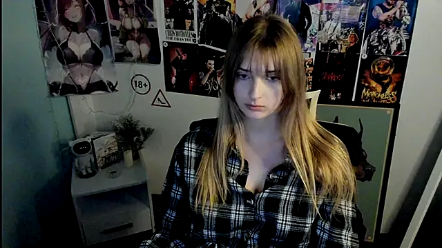 Snapshot of NeyliDream chatting on 26, 10, 2025 NeyliDream online show from 26, 10, 2025