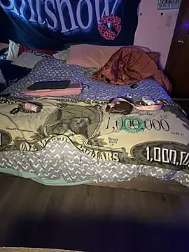 Snapshot of shortywidaphatty chatting on 12, 11, 2025 shortywidaphatty online show from 12, 11, 2025