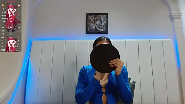 Snapshot of kendra_lux1 chatting on 7, 11, 2025 kendra lux1 online show from 7, 11, 2025