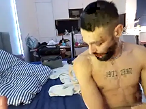 Snapshot of Malcom2f chatting on 1, 3, 2026 Malcom2f online show from 1, 3, 2026