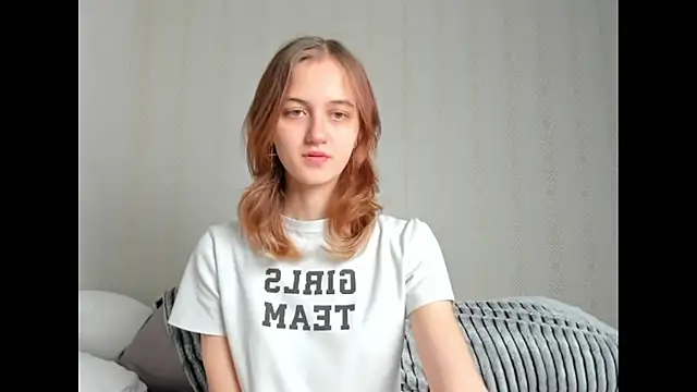 dreamy pollyyy online show from 9, 11, 2025