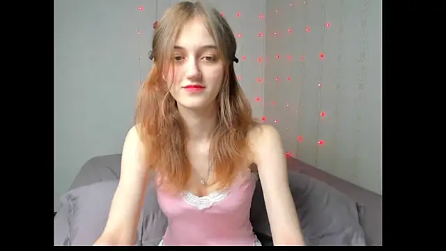 dreamy pollyyy online show from 8, 4, 2026