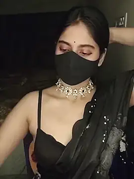 Snapshot of Tanya-mittal chatting on 3, 10, 2025 Tanya-mittal online show from 3, 10, 2025