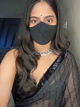 Snapshot of Tanya-mittal chatting on 9, 11, 2025 Tanya-mittal online show from 9, 11, 2025