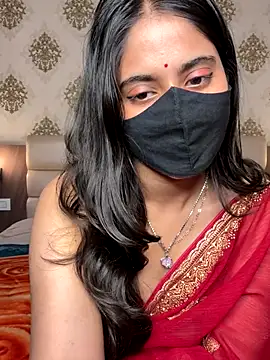 Snapshot of Tanya-mittal chatting on 12, 11, 2025 Tanya-mittal online show from 12, 11, 2025