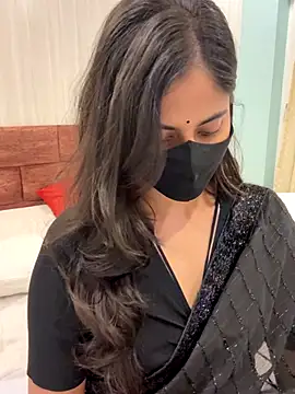 Snapshot of Tanya-mittal chatting on 15, 11, 2025 Tanya-mittal online show from 15, 11, 2025