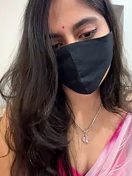 Snapshot of Tanya-mittal chatting on 25, 11, 2025 Tanya-mittal online show from 25, 11, 2025