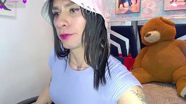 Charlotte Landry   online show from 3, 2, 2026