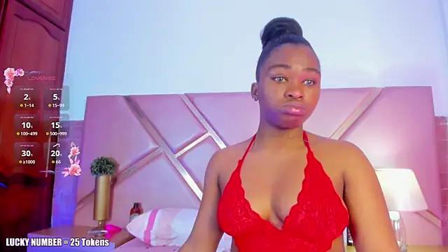 SophieSinclair online show from 7, 10, 2025