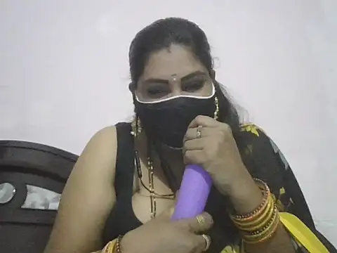 Snapshot of Nisha-telugu chatting on 9, 10, 2025 Nisha-telugu online show from 9, 10, 2025