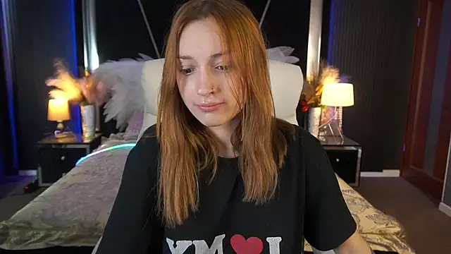 Snapshot of FoxyMayy chatting on 24, 6, 2026 FoxyMayy online show from 24, 6, 2026