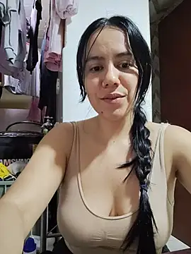 Snapshot of valen-sexx chatting on 8, 7, 2026 valen-sexx online show from 8, 7, 2026