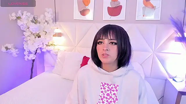 Adara  carter  online show from 1, 10, 2025