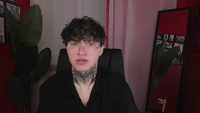 Snapshot of JonnyDarka chatting on 27, 5, 2026 JonnyDarka online show from 27, 5, 2026